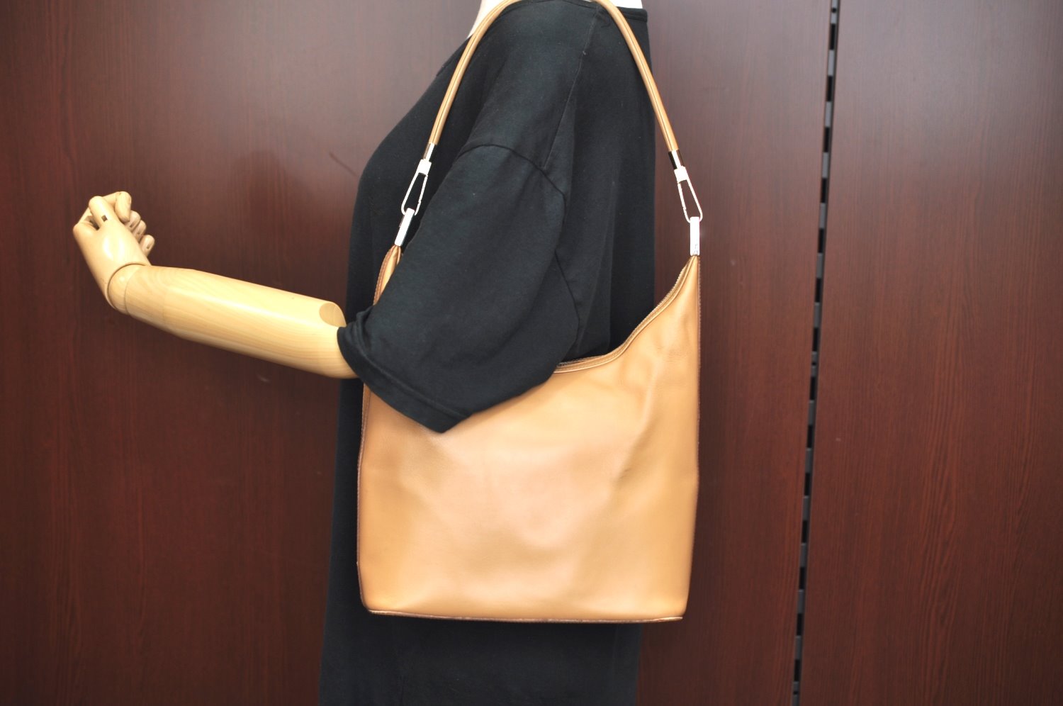 Authentic GUCCI Vintage Shoulder Bag Purse Leather 0013814 Beige 9486I