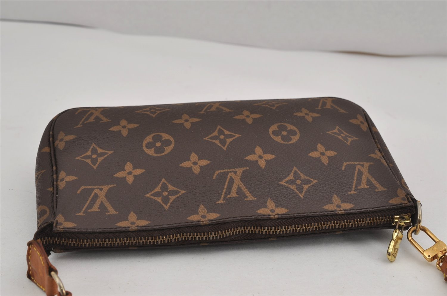 Authentic Louis Vuitton Monogram Pochette Accessoires Pouch M51980 LV 9486J
