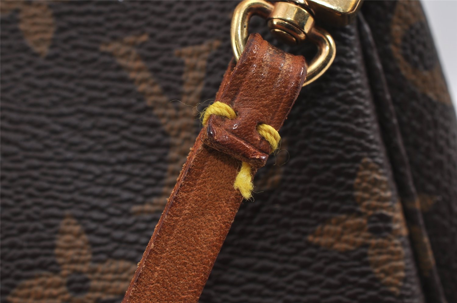 Authentic Louis Vuitton Monogram Pochette Accessoires Pouch M51980 LV 9486J