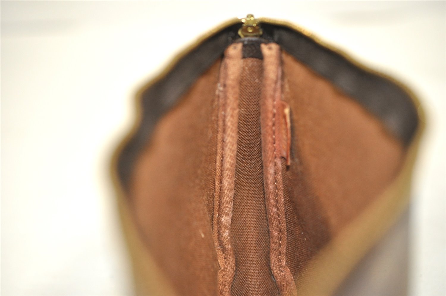 Authentic Louis Vuitton Monogram Pochette Accessoires Pouch M51980 LV 9486J