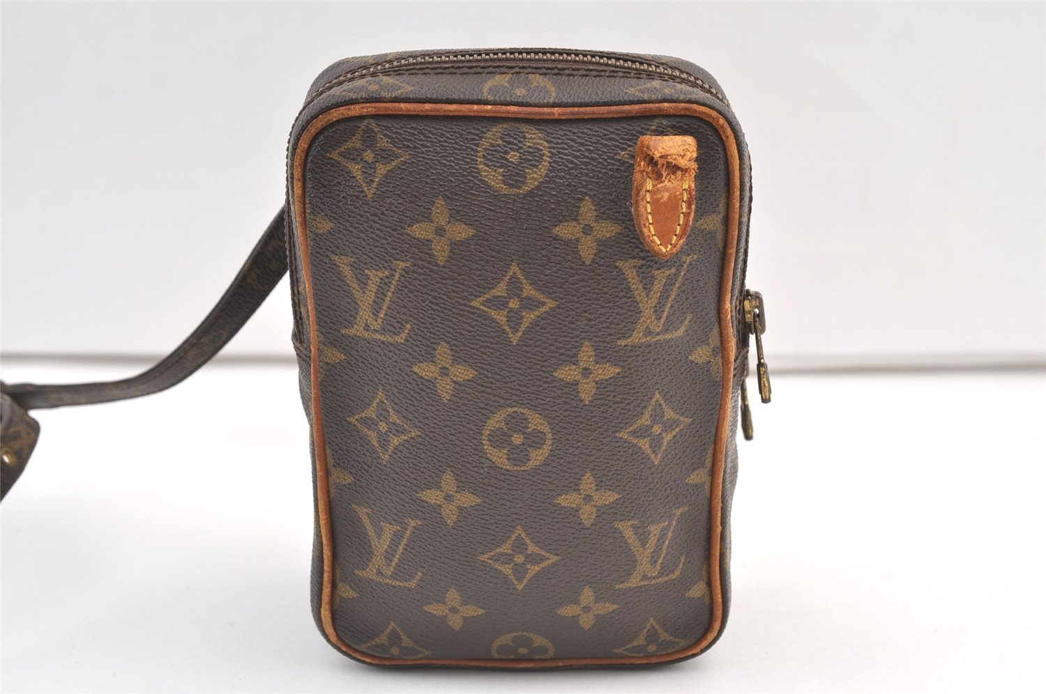 Auth Louis Vuitton Monogram Mini Amazone Shoulder Cross Bag M45238 LV Junk 9492J