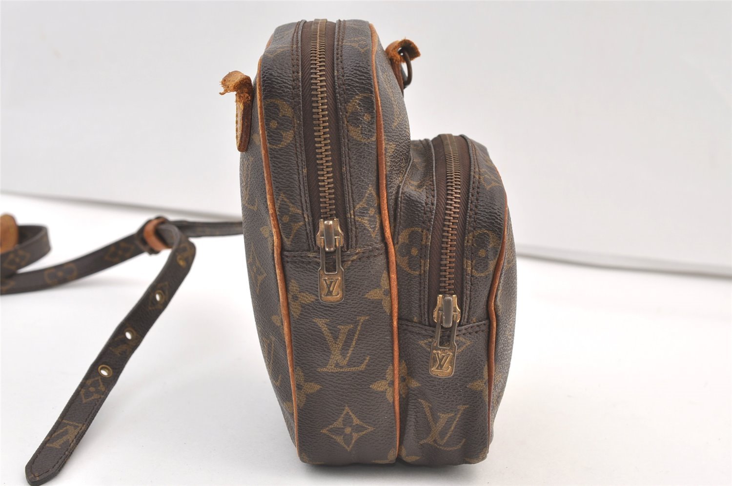 Auth Louis Vuitton Monogram Mini Amazone Shoulder Cross Bag M45238 LV Junk 9492J