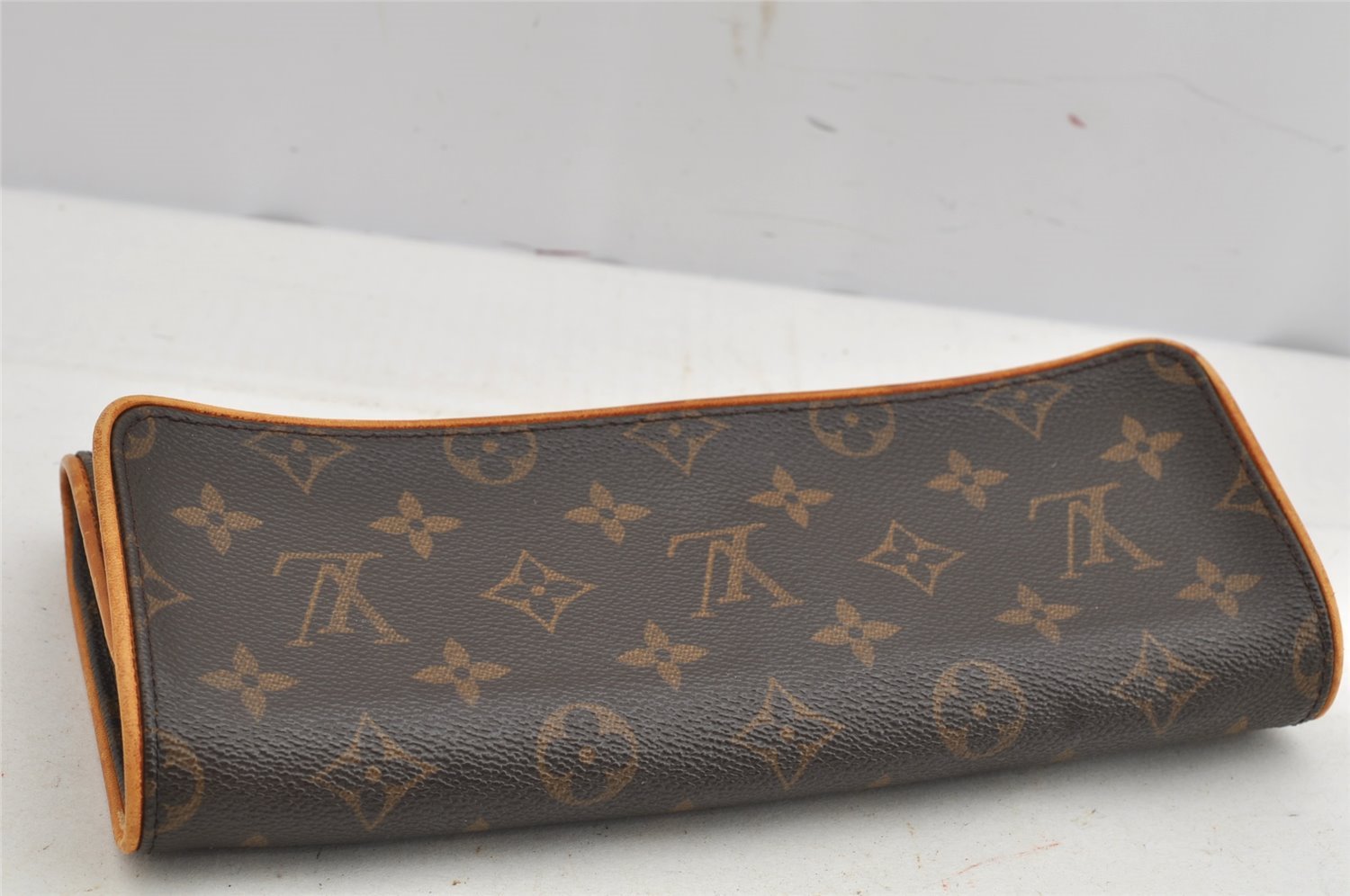 Authentic Louis Vuitton Monogram Pochette Twin GM Shoulder Bag M51852 LV 9501J