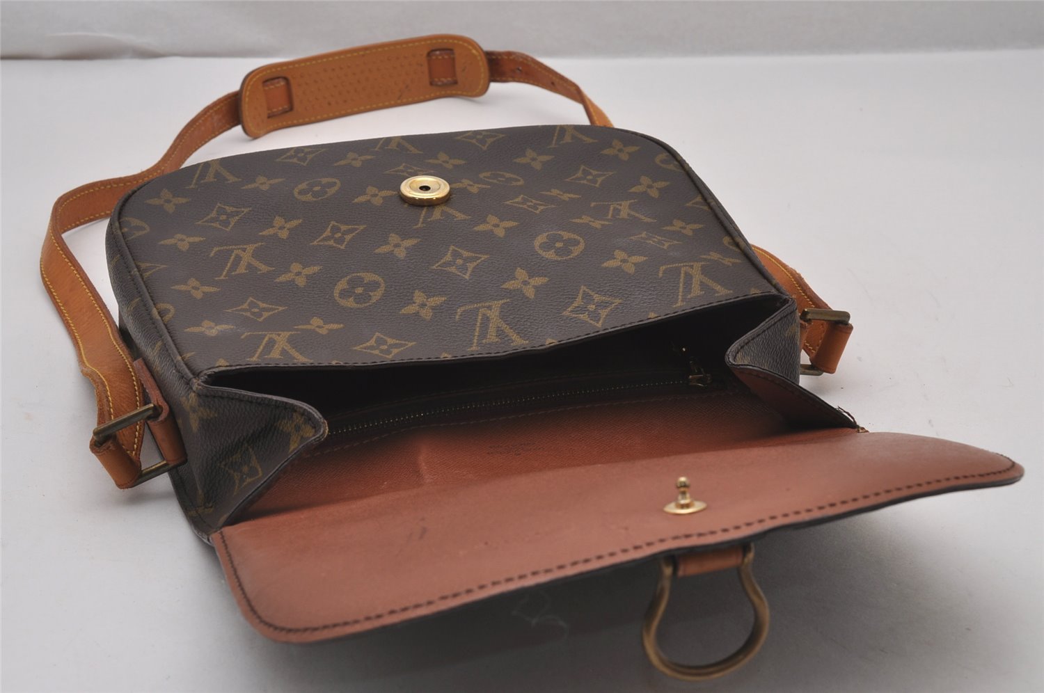 Authentic Louis Vuitton Monogram Saint Cloud GM M51242 Shoulder Cross Bag 9502I