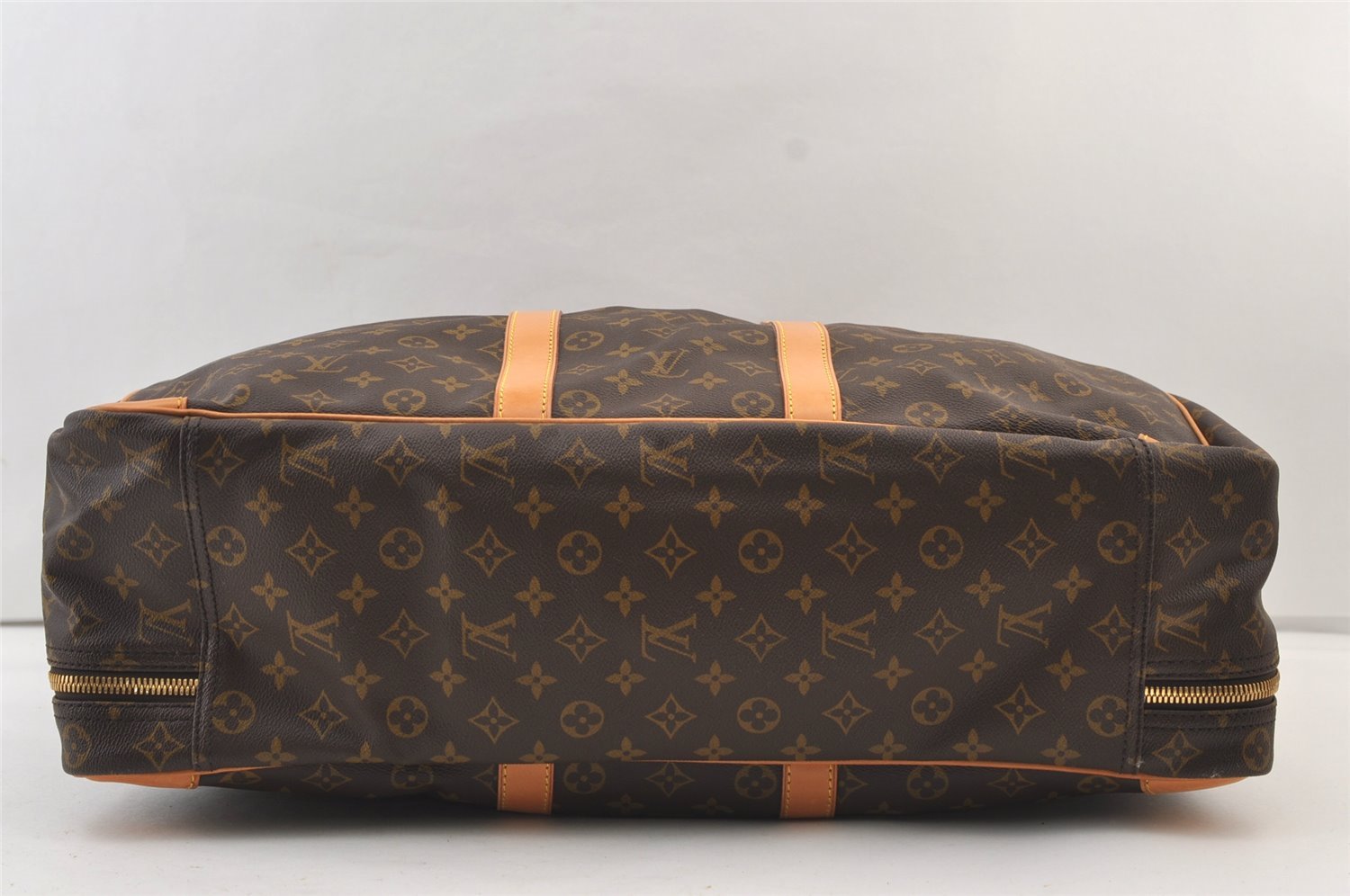 Authentic Louis Vuitton Monogram Sirius 55 Travel Boston Bag M41404 LV 9502J