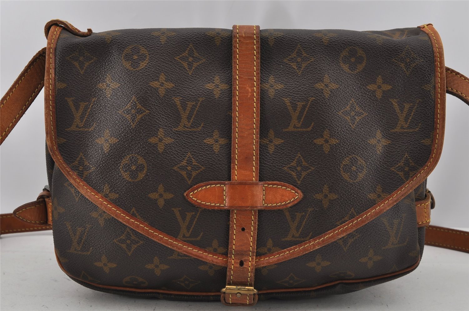 Authentic Louis Vuitton Monogram Saumur 30 Shoulder Cross Bag M42256 LV 9505J