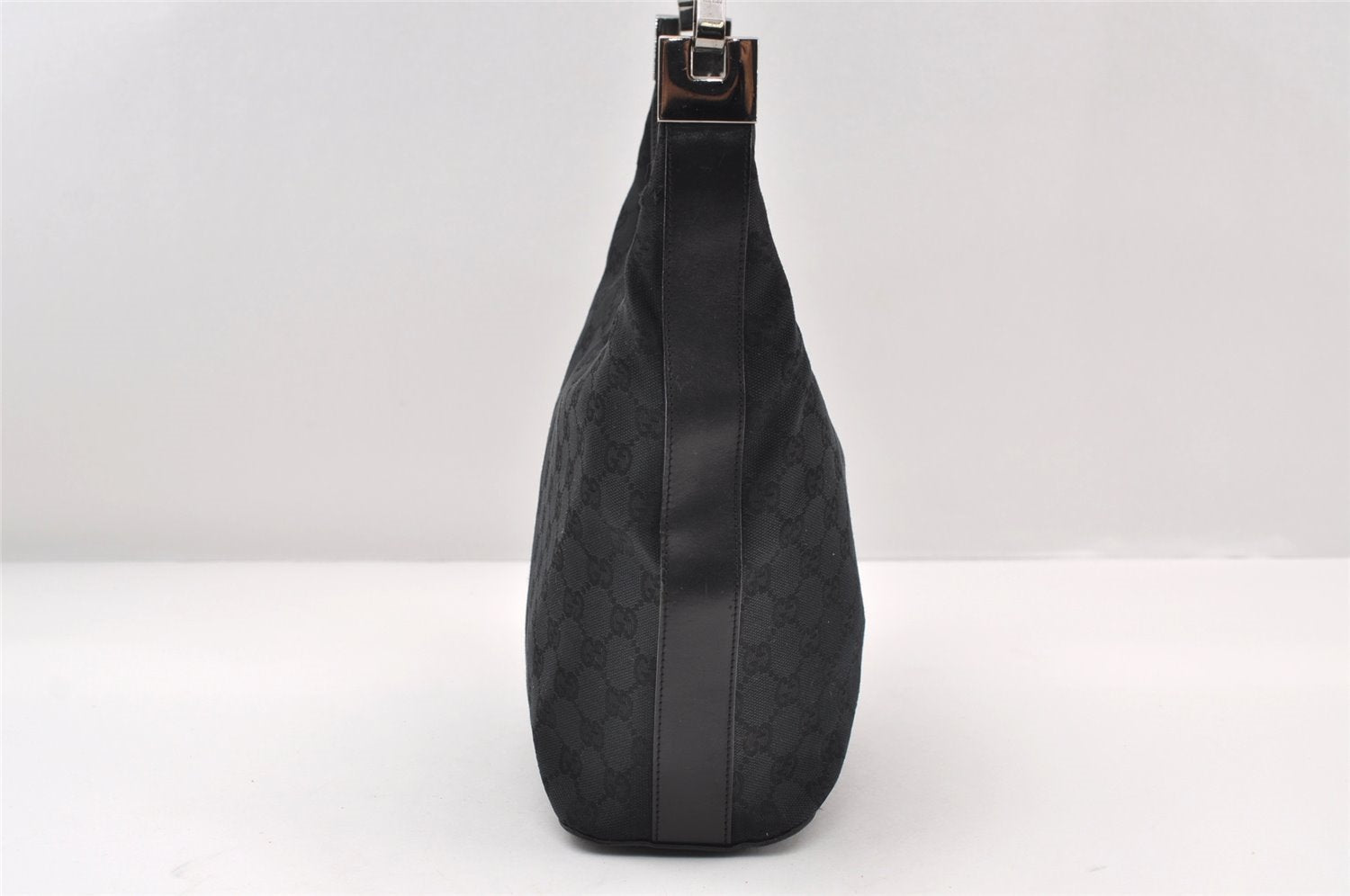 Authentic GUCCI Shoulder Bag Purse GG Canvas Leather 0013814 Black 9511I