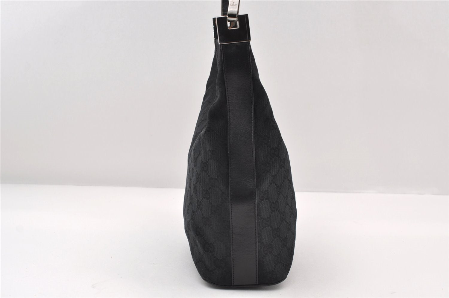 Authentic GUCCI Shoulder Bag Purse GG Canvas Leather 0013814 Black 9511I