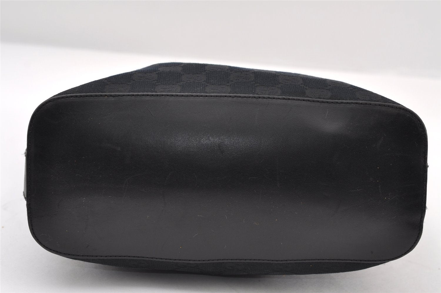 Authentic GUCCI Shoulder Bag Purse GG Canvas Leather 0013814 Black 9511I