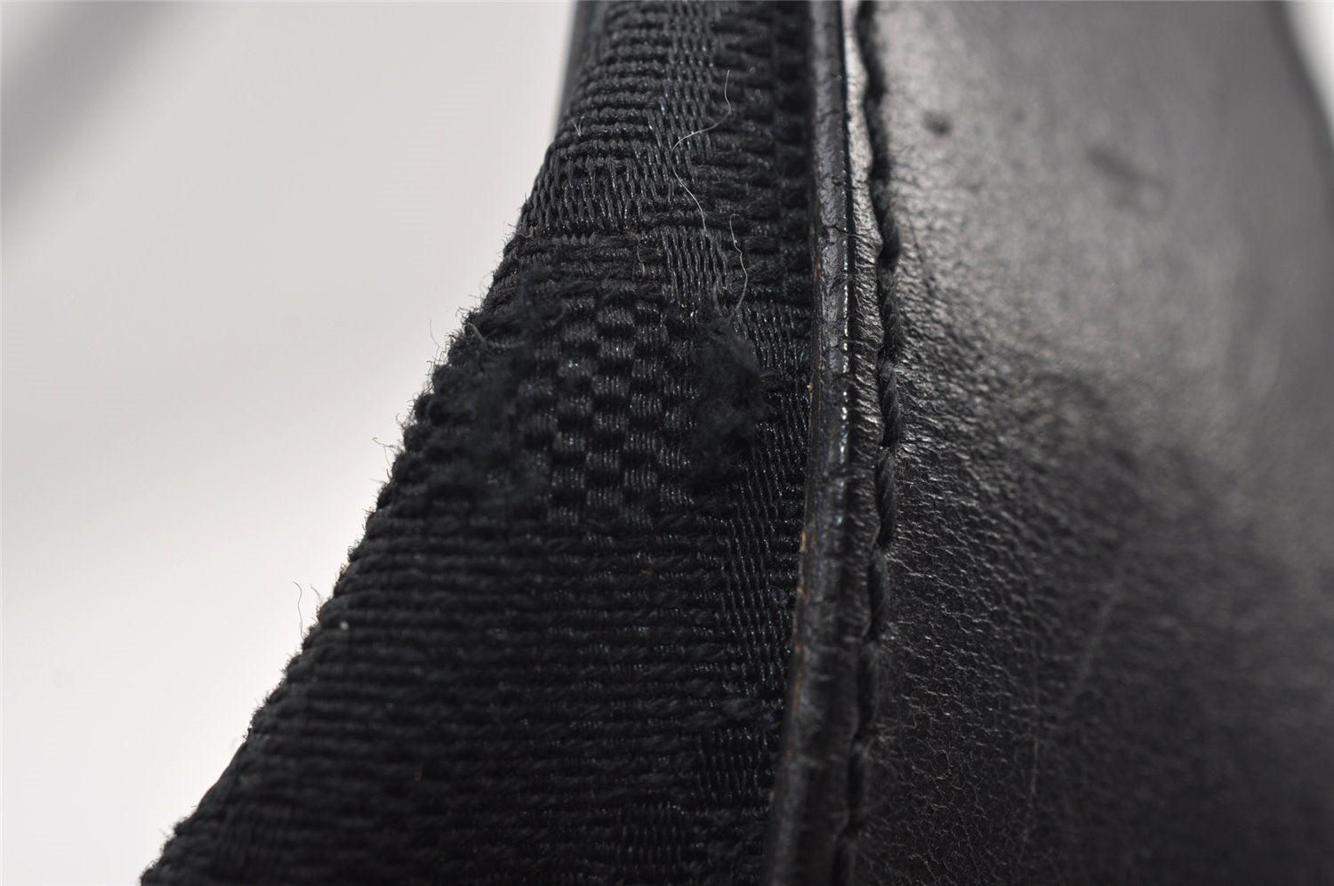 Authentic GUCCI Shoulder Bag Purse GG Canvas Leather 0013814 Black 9511I