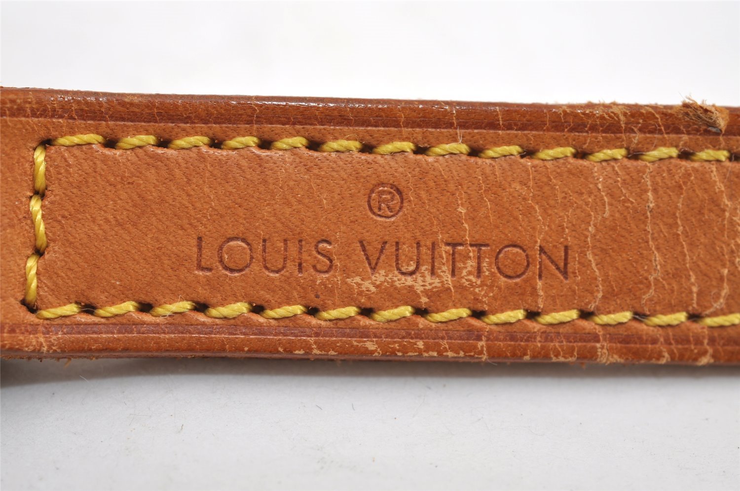 Authentic Louis Vuitton Leather Shoulder Strap Beige 38.8