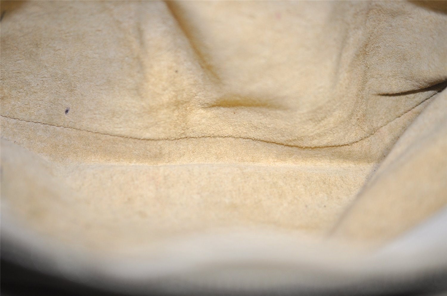 Authentic BOTTEGA VENETA Intrecciato Leather Shoulder Cross Body Bag White 9518I