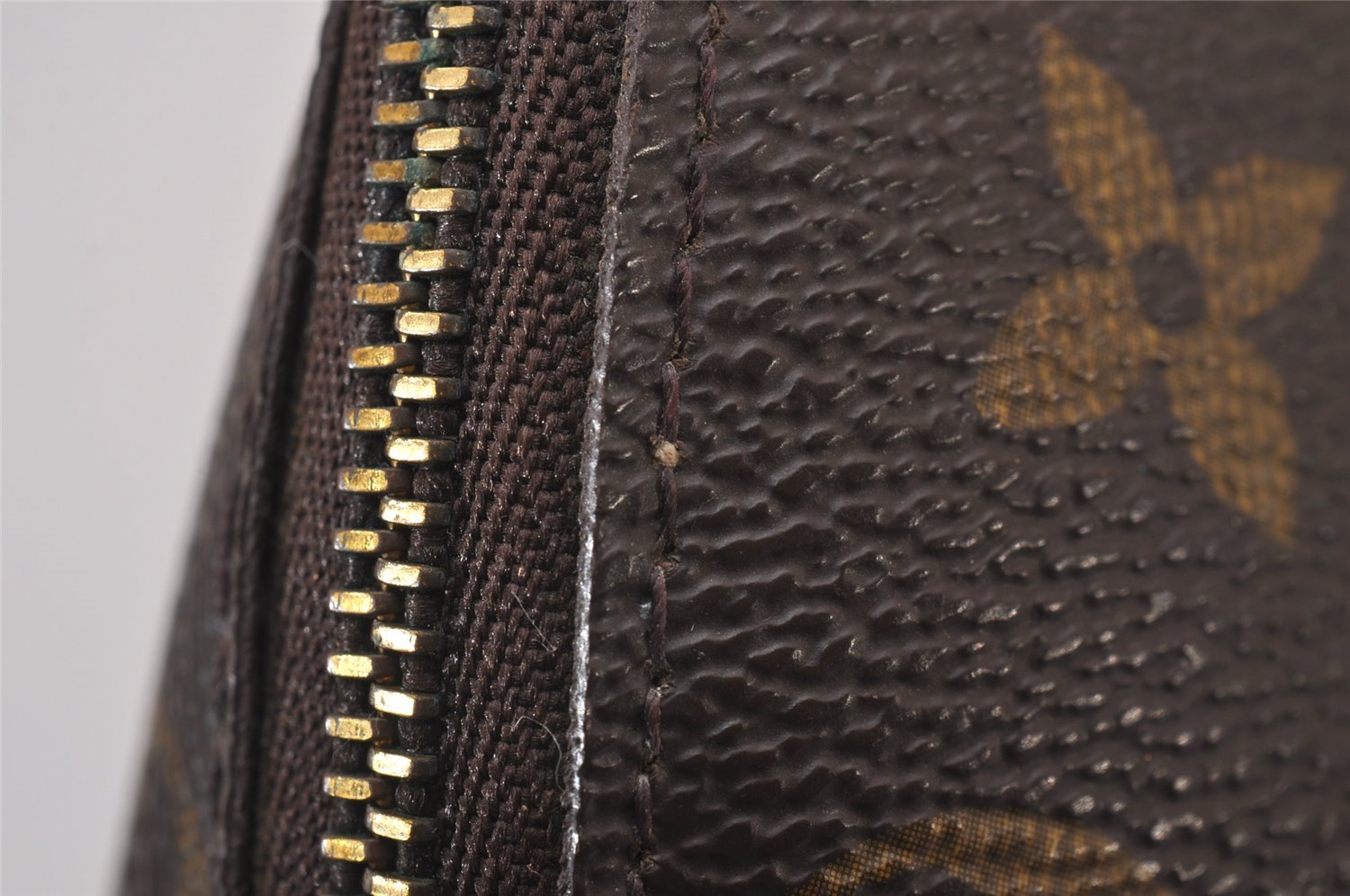 Auth Louis Vuitton Monogram Trousse Demi Ronde 23 Pouch M47520 Junk 9519I