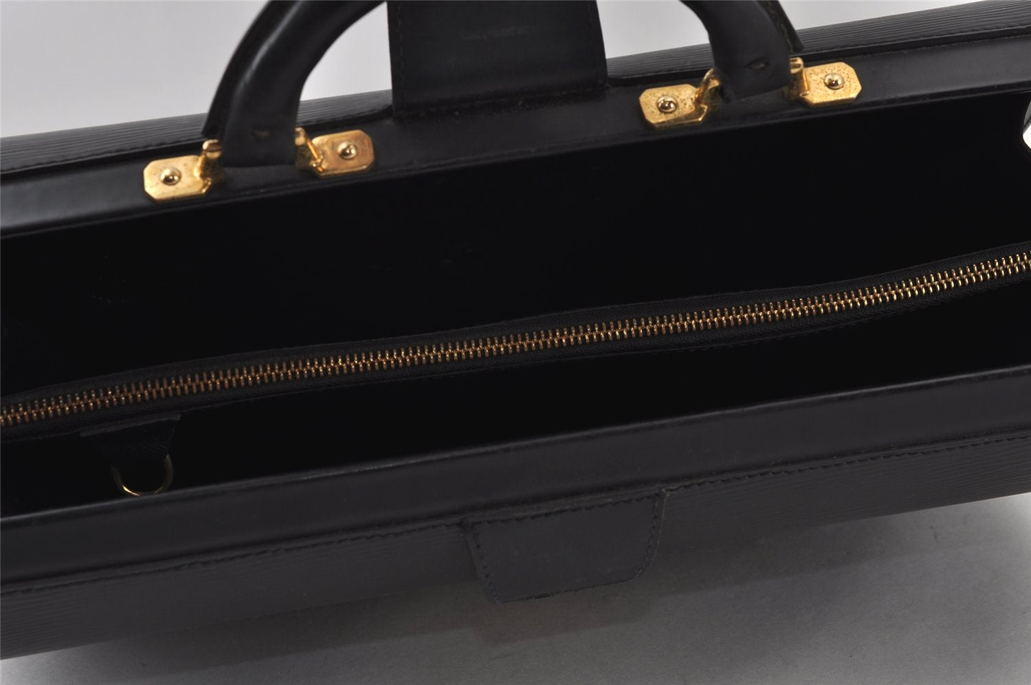 Authentic Louis Vuitton Epi Serviette Fermoir Briefcase M54352 Black LV 9521I