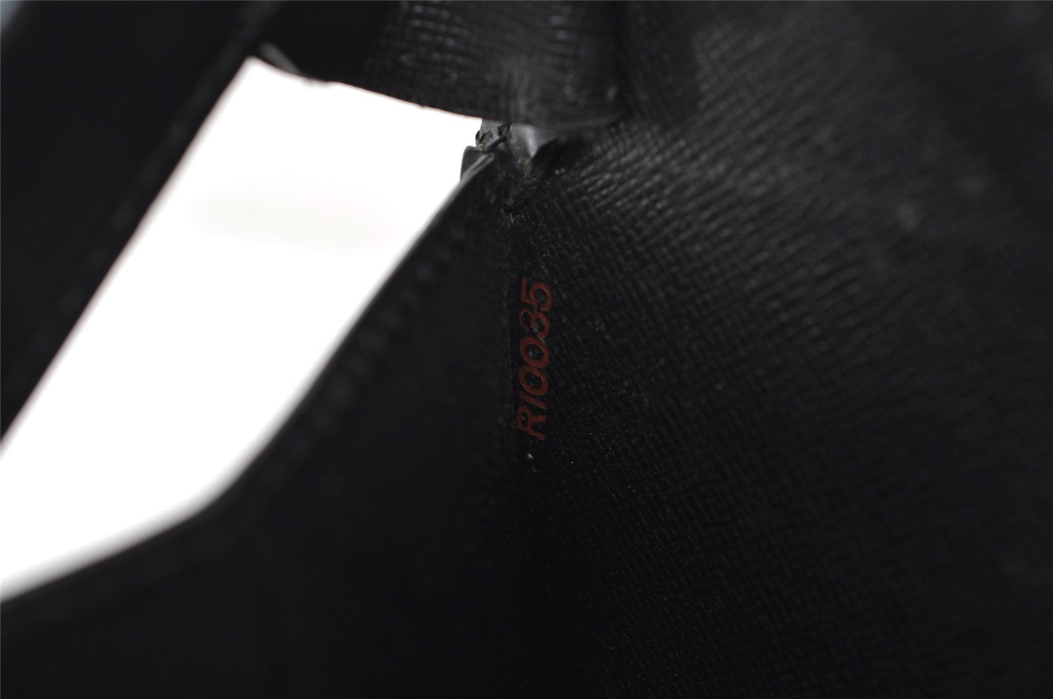 Authentic Louis Vuitton Epi Serviette Fermoir Briefcase M54352 Black LV 9521I