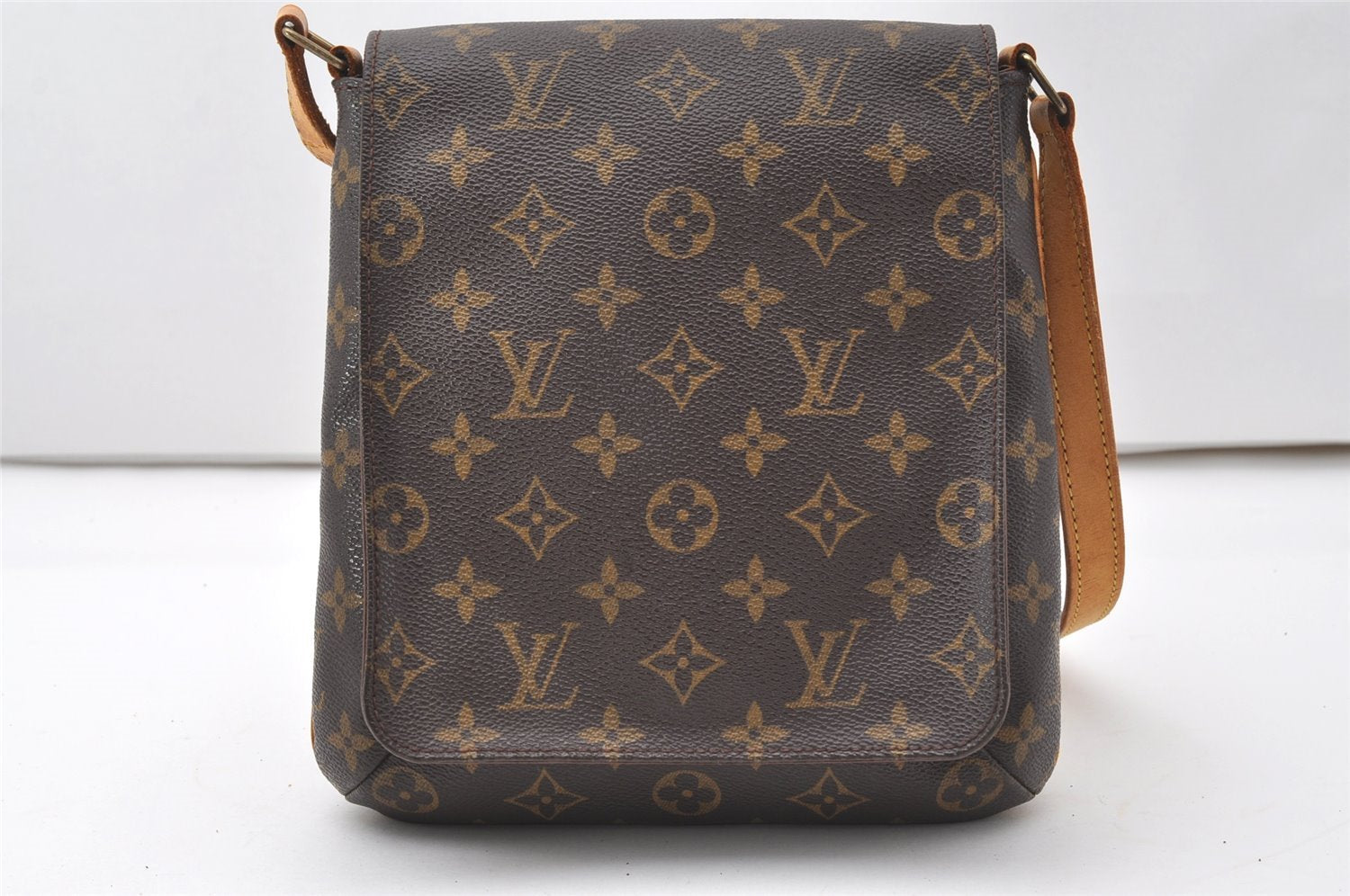 Auth Louis Vuitton Monogram Musette Salsa M51387 Long Shoulder Cross Bag 9523I