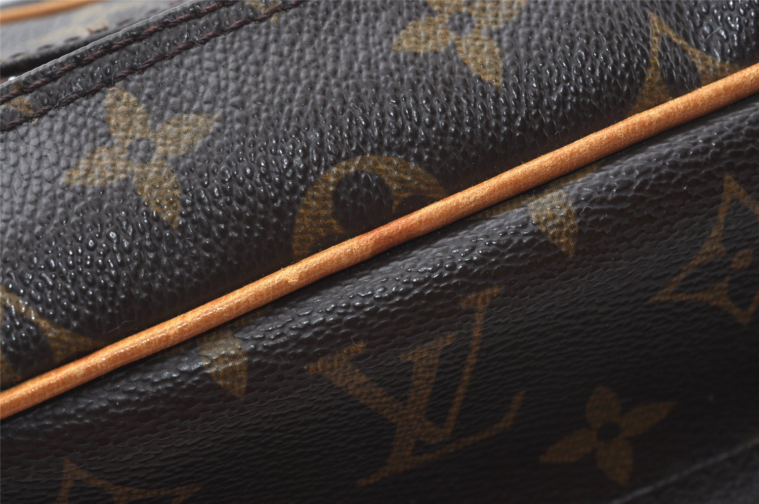 Authentic Louis Vuitton Monogram Nile Shoulder Cross Body Bag M45244 LV 9525I