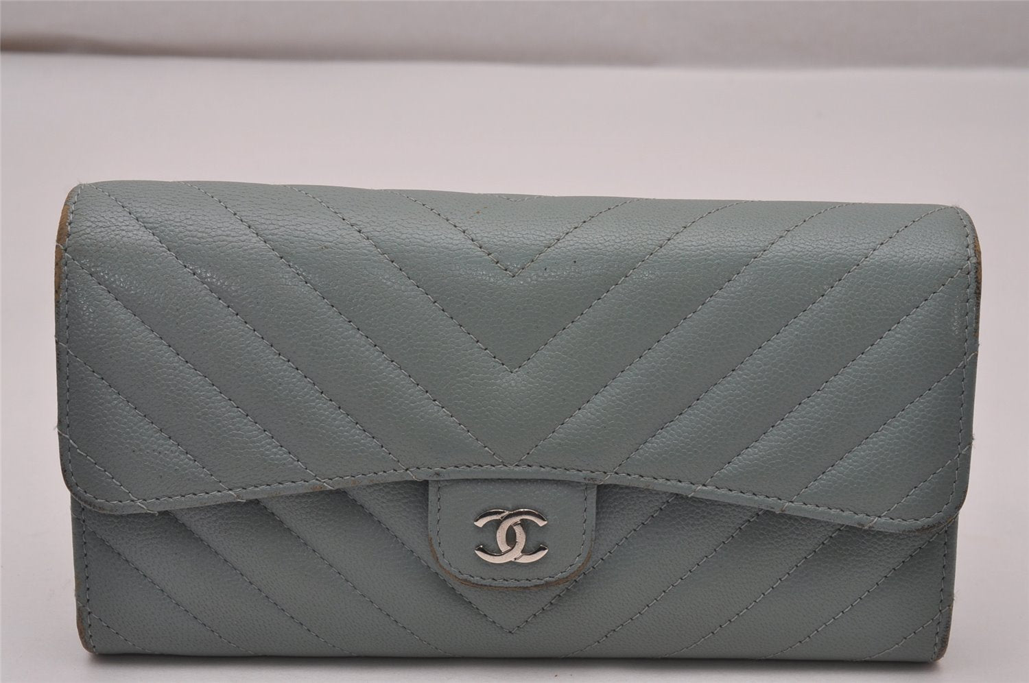 Authentic CHANEL Caviar Skin Chevron V Stitch Long Wallet Purse Blue Box 9532I