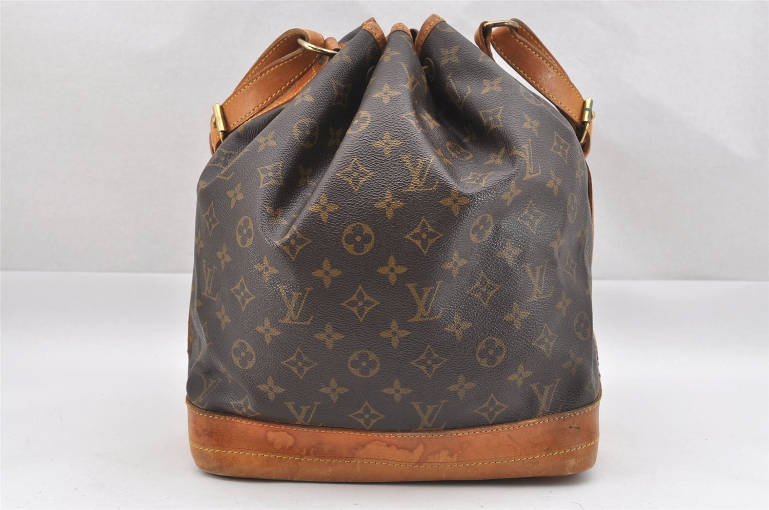 Authentic Louis Vuitton Monogram Noe Shoulder Drawstring Bag M42224 LV 9535I