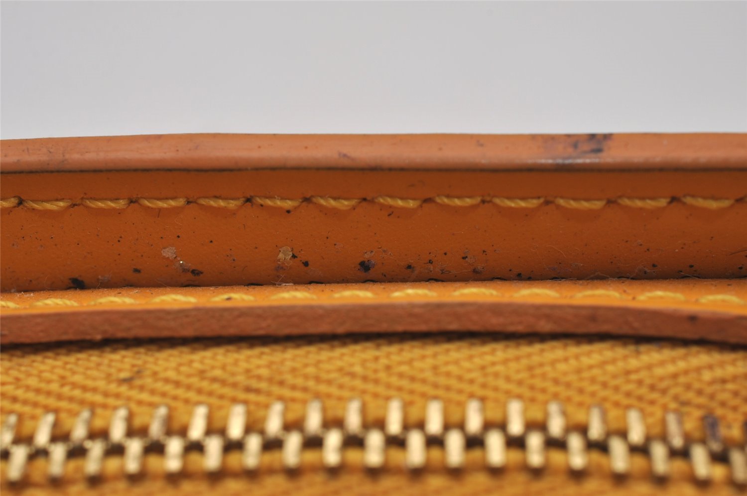 Authentic Louis Vuitton Epi Dauphine Cosmetic Pouch Yellow M48449 LV Junk 9536I