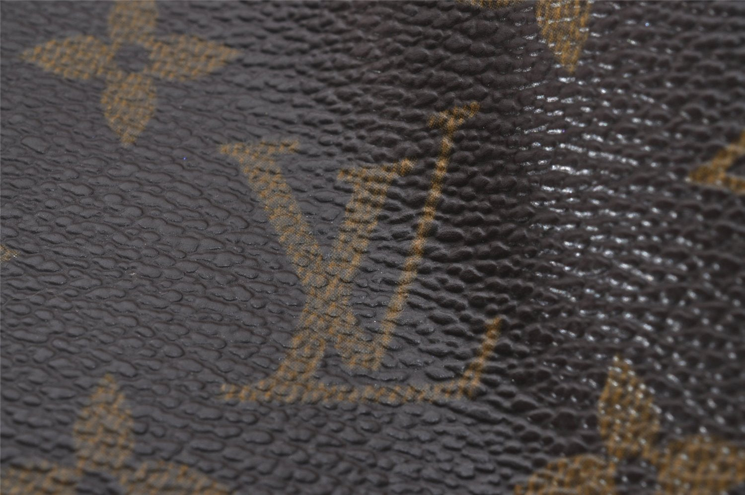 Authentic Louis Vuitton Monogram Batignolles Horizontal Tote Bag M51154 LV 9537I