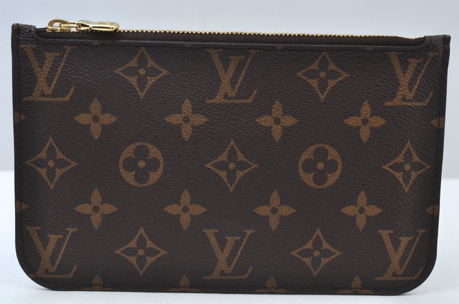 Authentic Louis Vuitton Monogram Neverfull Pouch Purse Clutch Bag LV 9544G