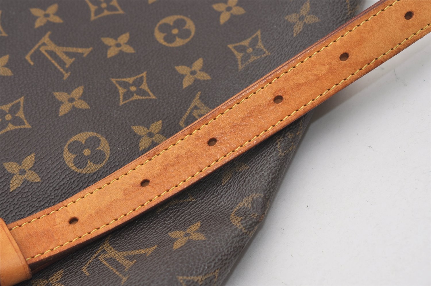 Authentic Louis Vuitton Monogram Musette Shoulder Cross Body Bag M51256 LV 9557I