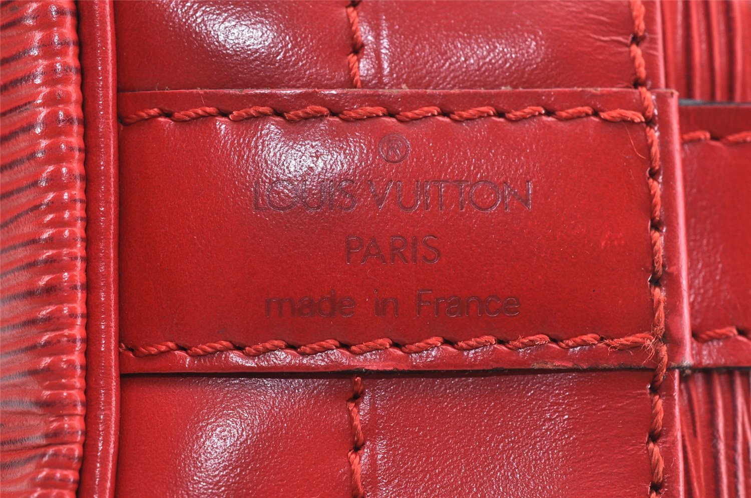 Authentic Louis Vuitton Epi Noe Shoulder Drawstring Bag Red M44007 LV 9558I