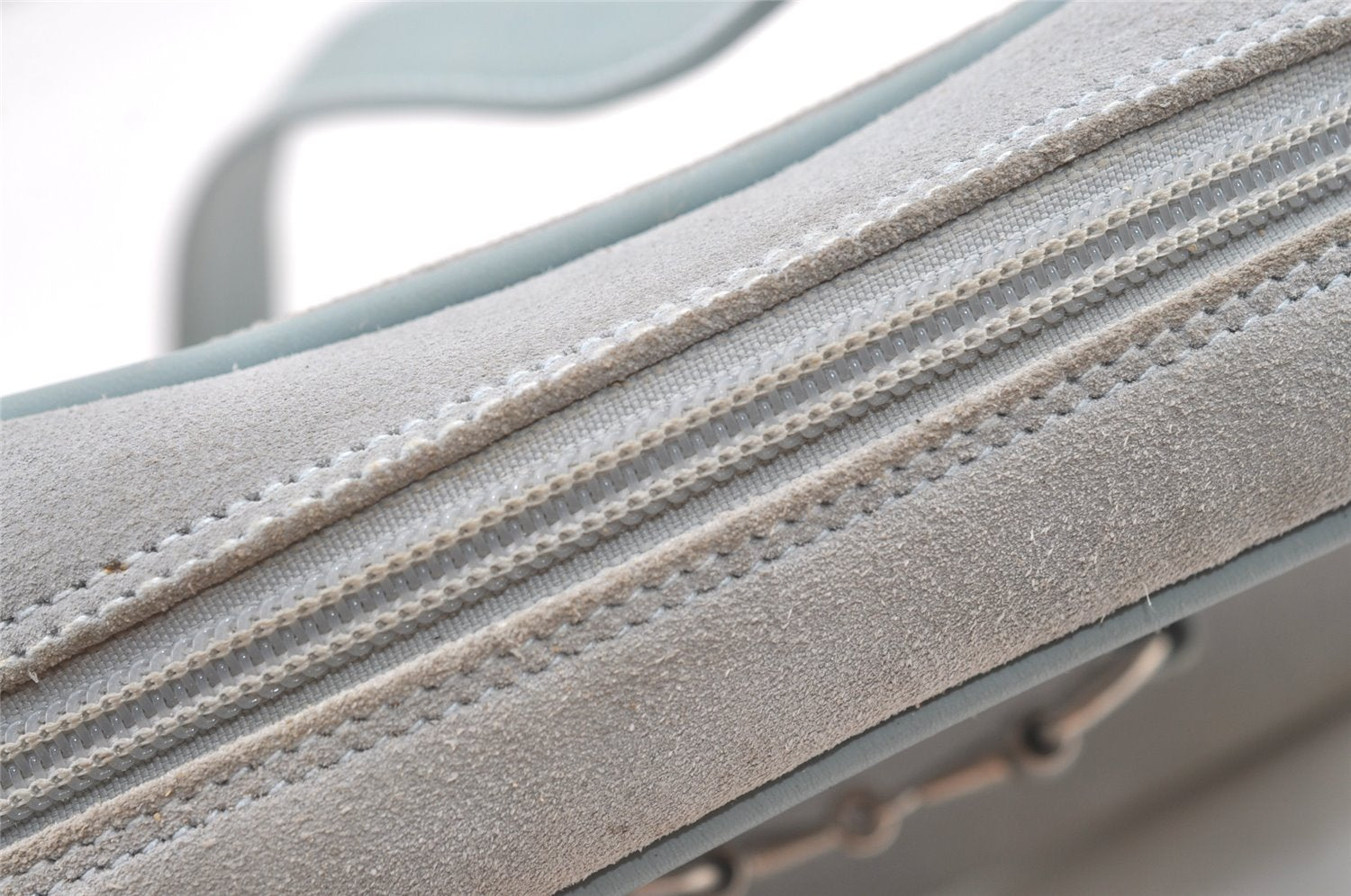 Authentic GUCCI Horsebit Shoulder Cross Bag Suede Leather Light Blue Junk 9562J