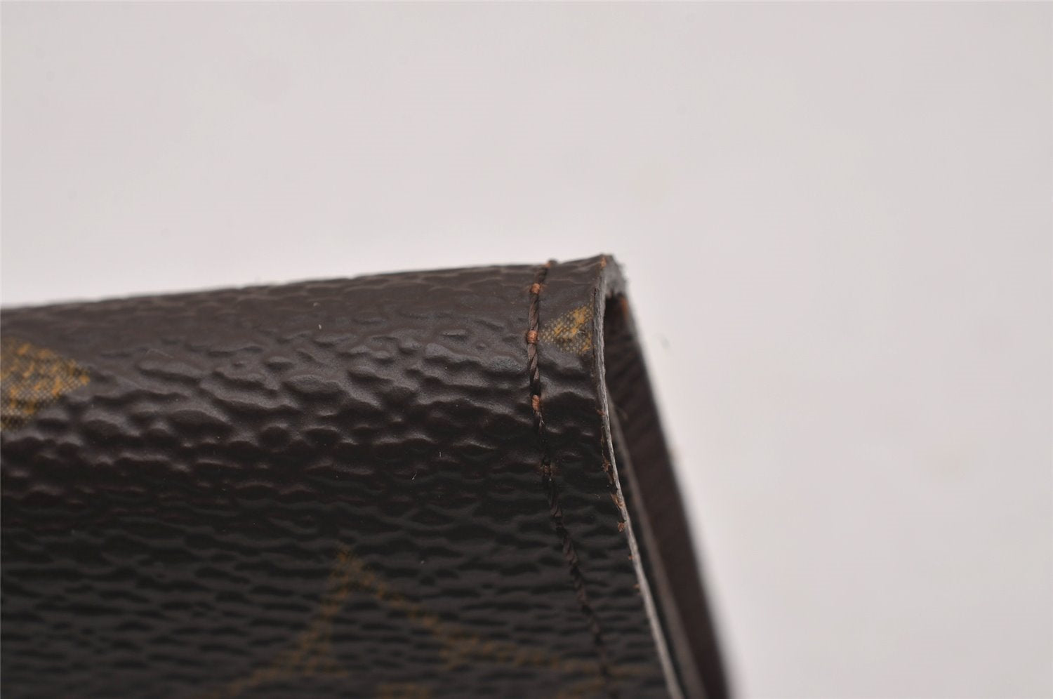 Authentic Louis Vuitton Monogram Multicles 4 Four Hooks Key Case M62631 LV 9564I