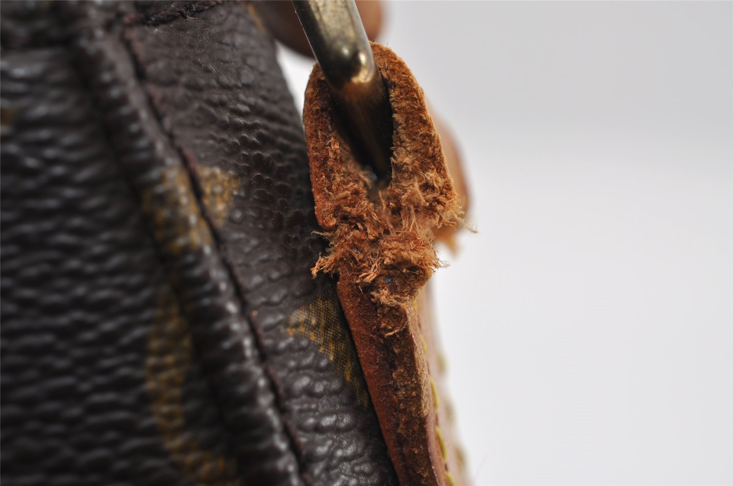 Authentic Louis Vuitton Monogram Chantilly MM Shoulder Bag M51233 Junk 9570I