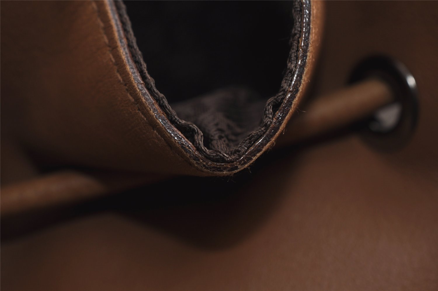 Authentic GUCCI Vintage Shoulder Hand Bag Purse Leather 0013748 Brown 9571J