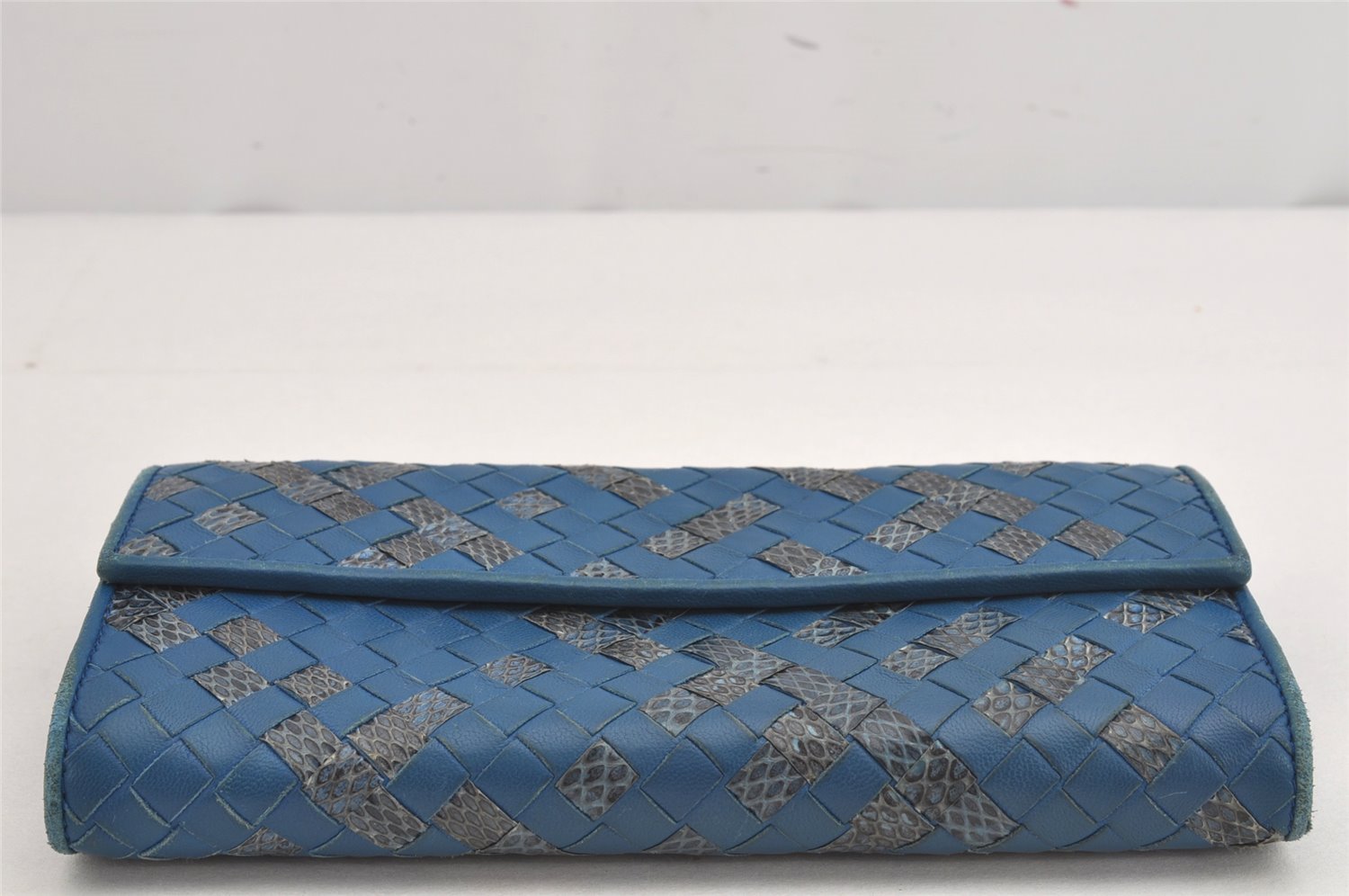 Authentic BOTTEGA VENETA Intrecciato Leather Long Wallet Purse Blue 9572J