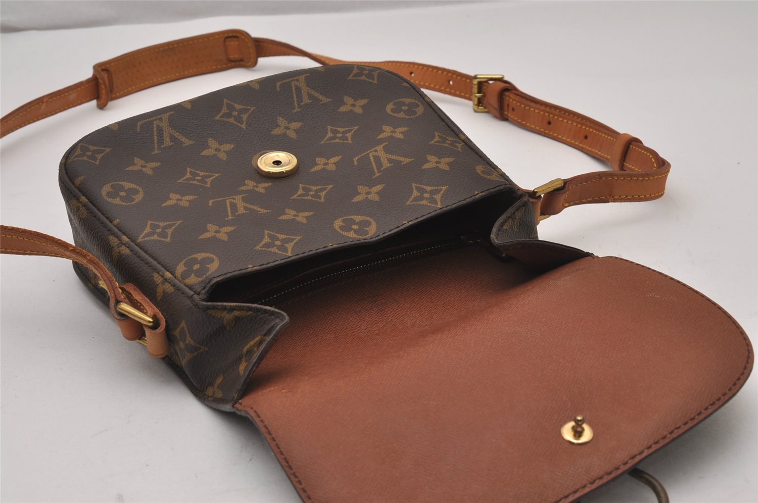 Authentic Louis Vuitton Monogram Saint Cloud MM M51243 Shoulder Cross Bag 9574I