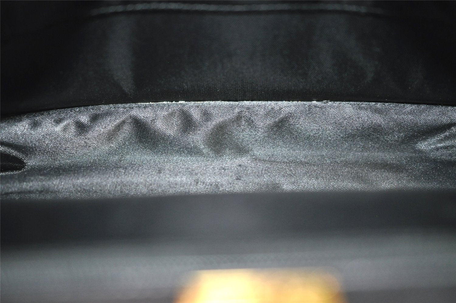 Authentic GUCCI Chain Shoulder Cross Bag Purse Straw Enamel Black 9577I