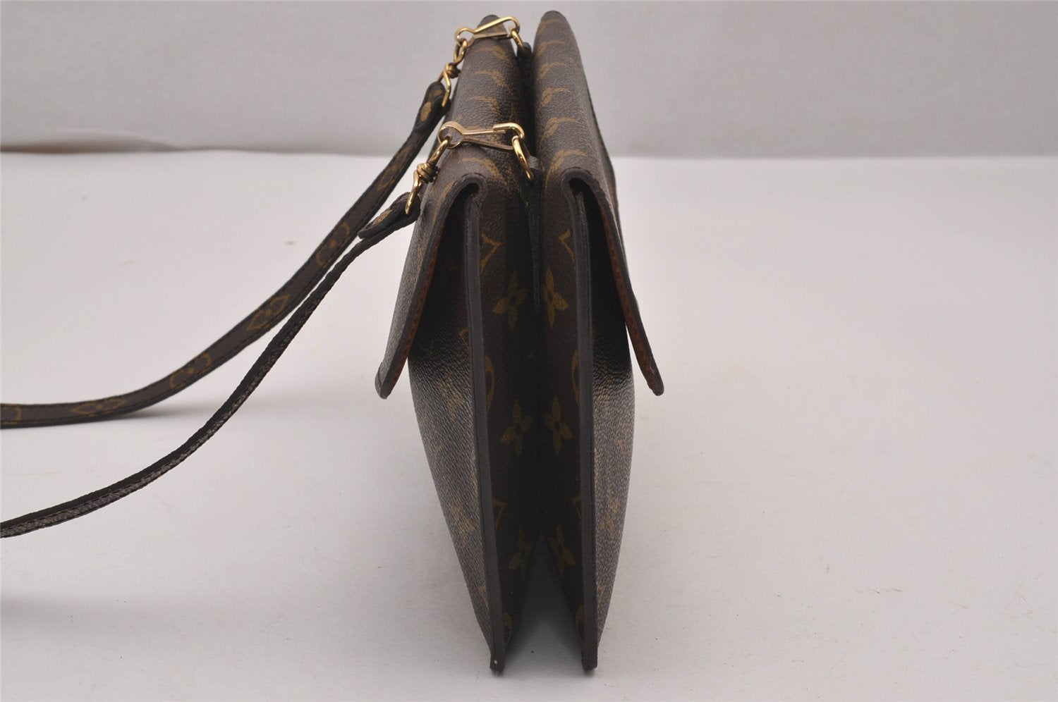 Auth Louis Vuitton Monogram Pochette Double Rabat Shoulder Bag M51815 LV 9581I