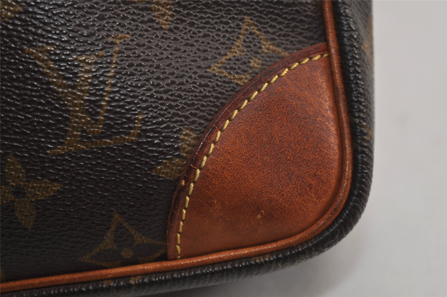 Authentic Louis Vuitton Monogram Compiegne 28 Clutch Hand Bag M51845 LV 9585I