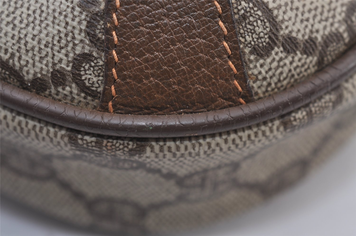 Authentic GUCCI Web Sherry Line Shoulder Bag GG PVC Leather Brown Junk 9618I