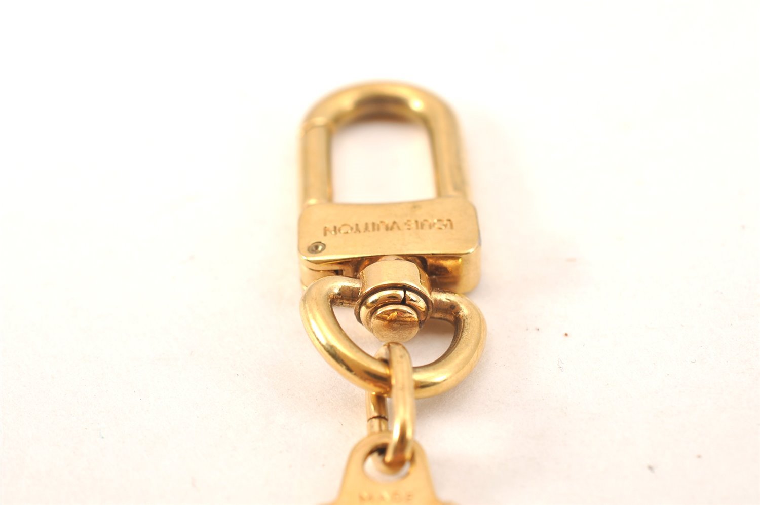 Authentic Louis Vuitton Charm Key Chain Anokre Gold M62698 LV 9618K