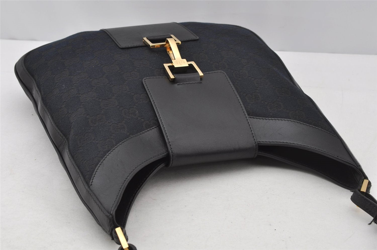 Authentic GUCCI Shoulder Bag Purse GG Canvas Leather 0014129 Black 9620I