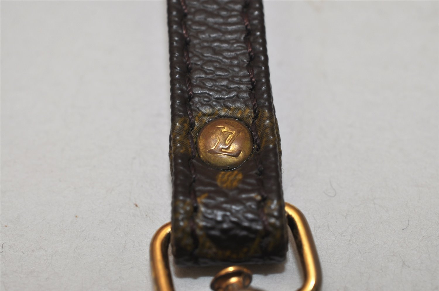 Authentic Louis Vuitton Monogram Shoulder Strap Old Model 51.2