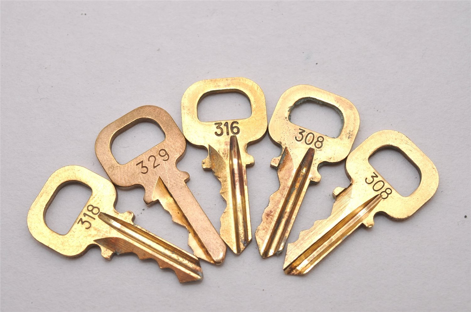 Authentic Louis Vuitton Padlock & Keys 10Set LV 9638I