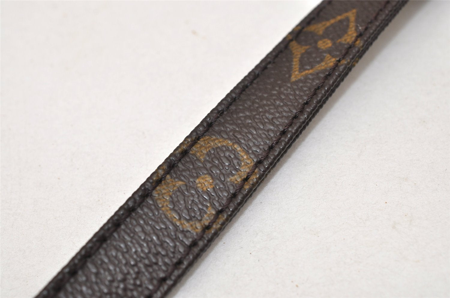 Authentic Louis Vuitton Monogram Shoulder Strap 46.5