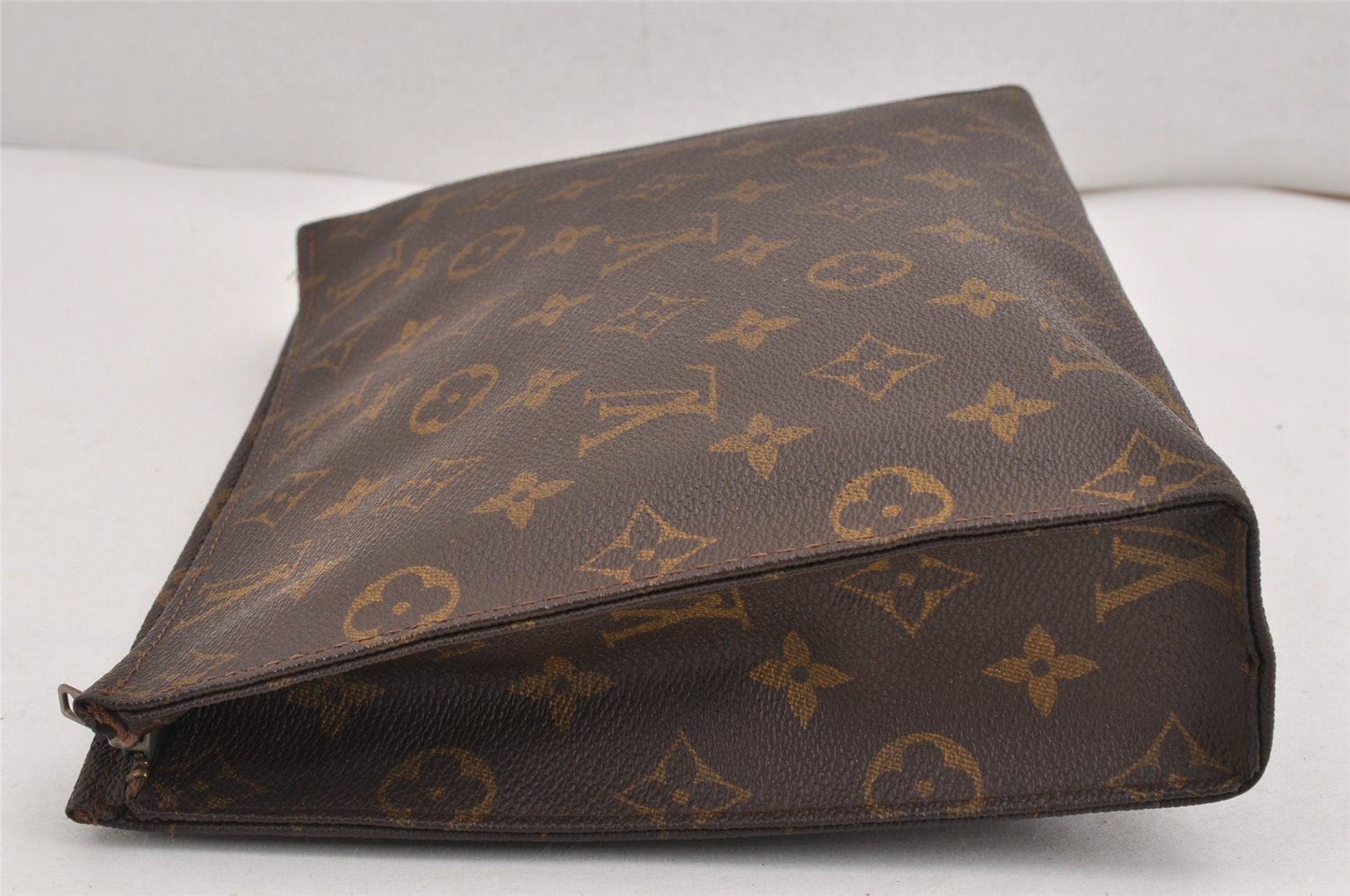 Auth Louis Vuitton Monogram Poche Toilette 26 Cosmetics Pouch Old Model LV 9662J