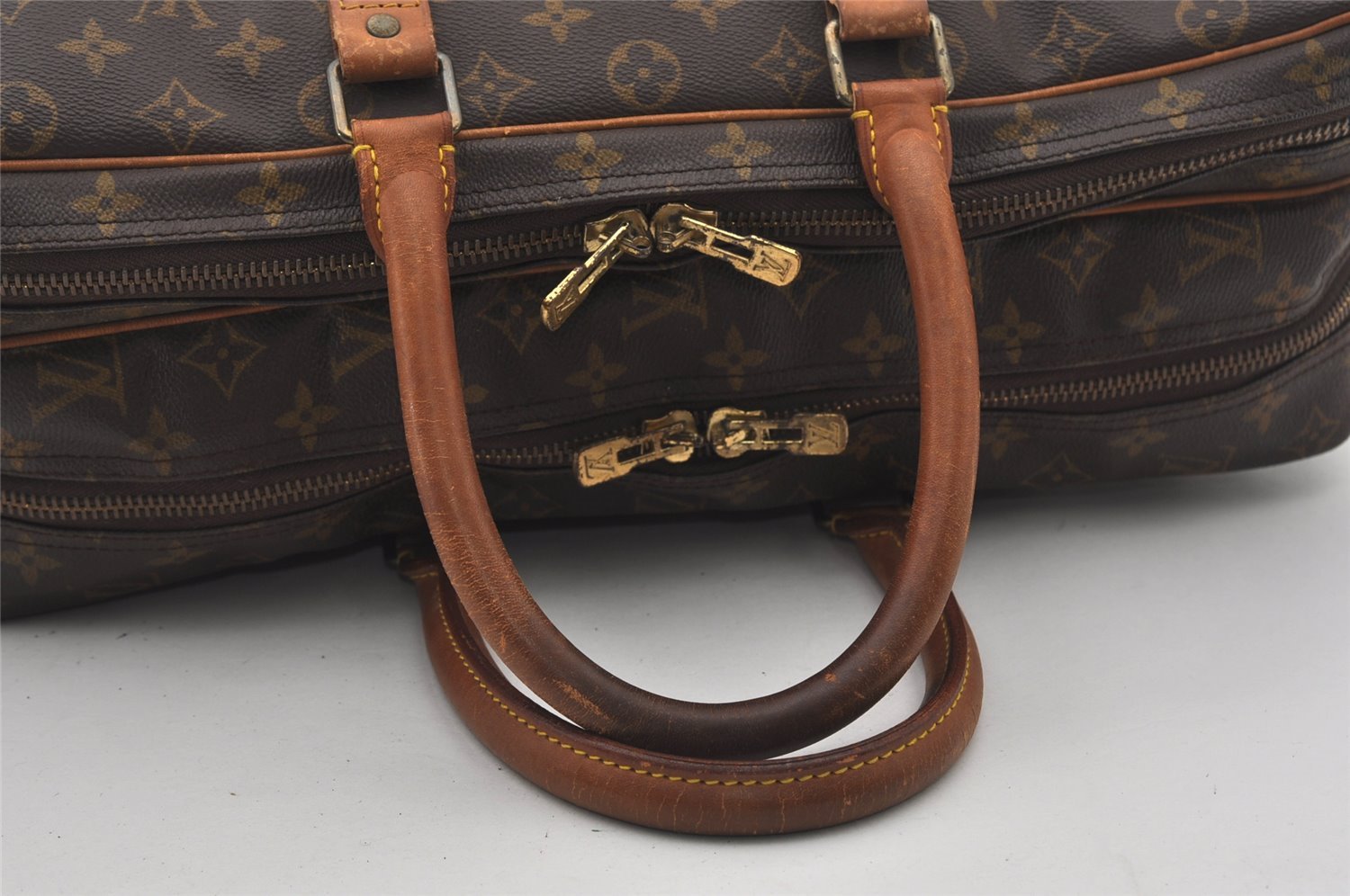 Authentic Louis Vuitton Monogram Sirius 45 Travel Boston Bag 2compartments 9672I
