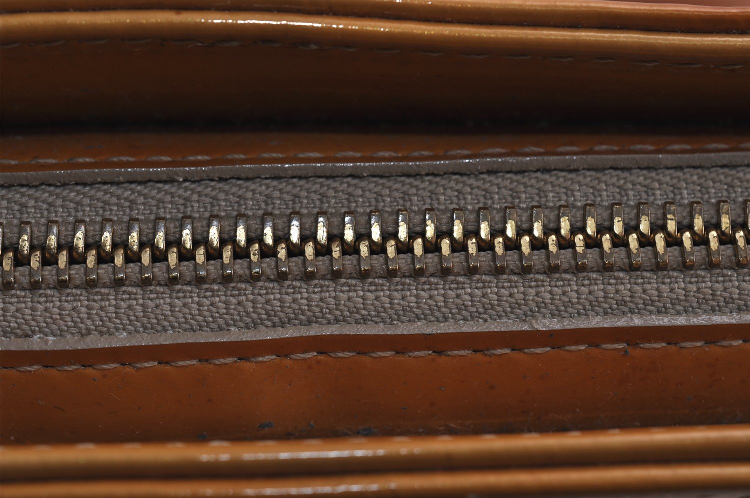 Authentic Louis Vuitton Vernis Houston Shoulder Hand Bag Yellow M91004 LV 9672J