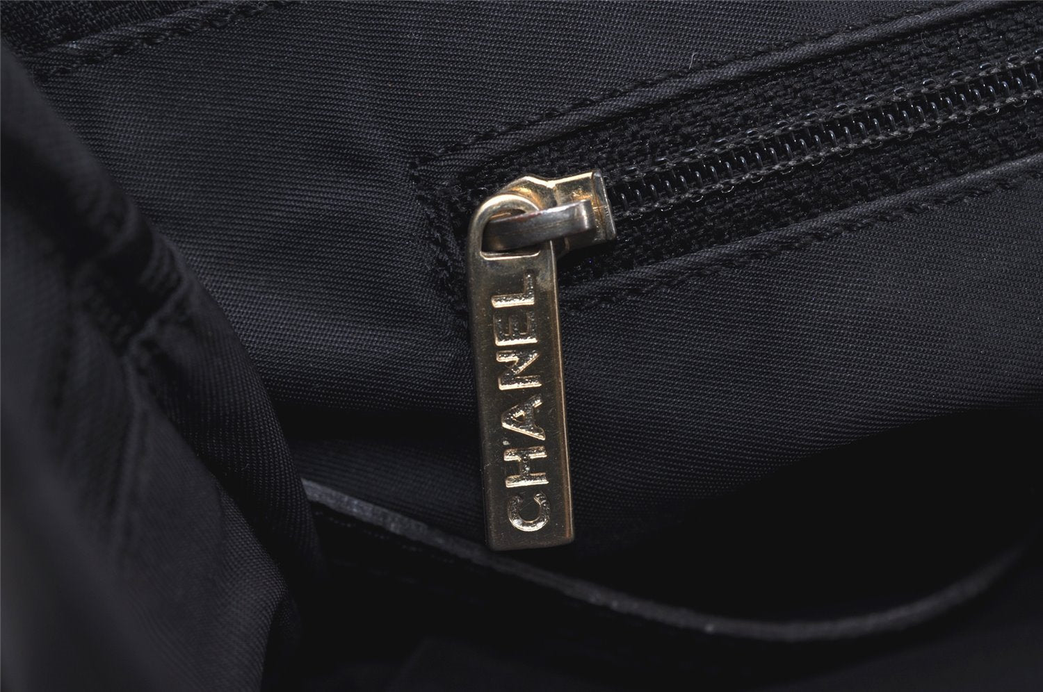 Authentic CHANEL New Travel Line Shoulder Tote Bag Nylon Leather Black 9676I