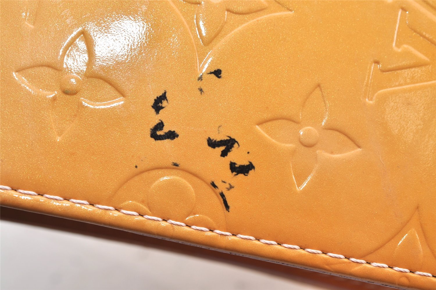 Auth Louis Vuitton Monogram Vernis Mott Shoulder Hand Bag Yellow M91034 LV 9681I