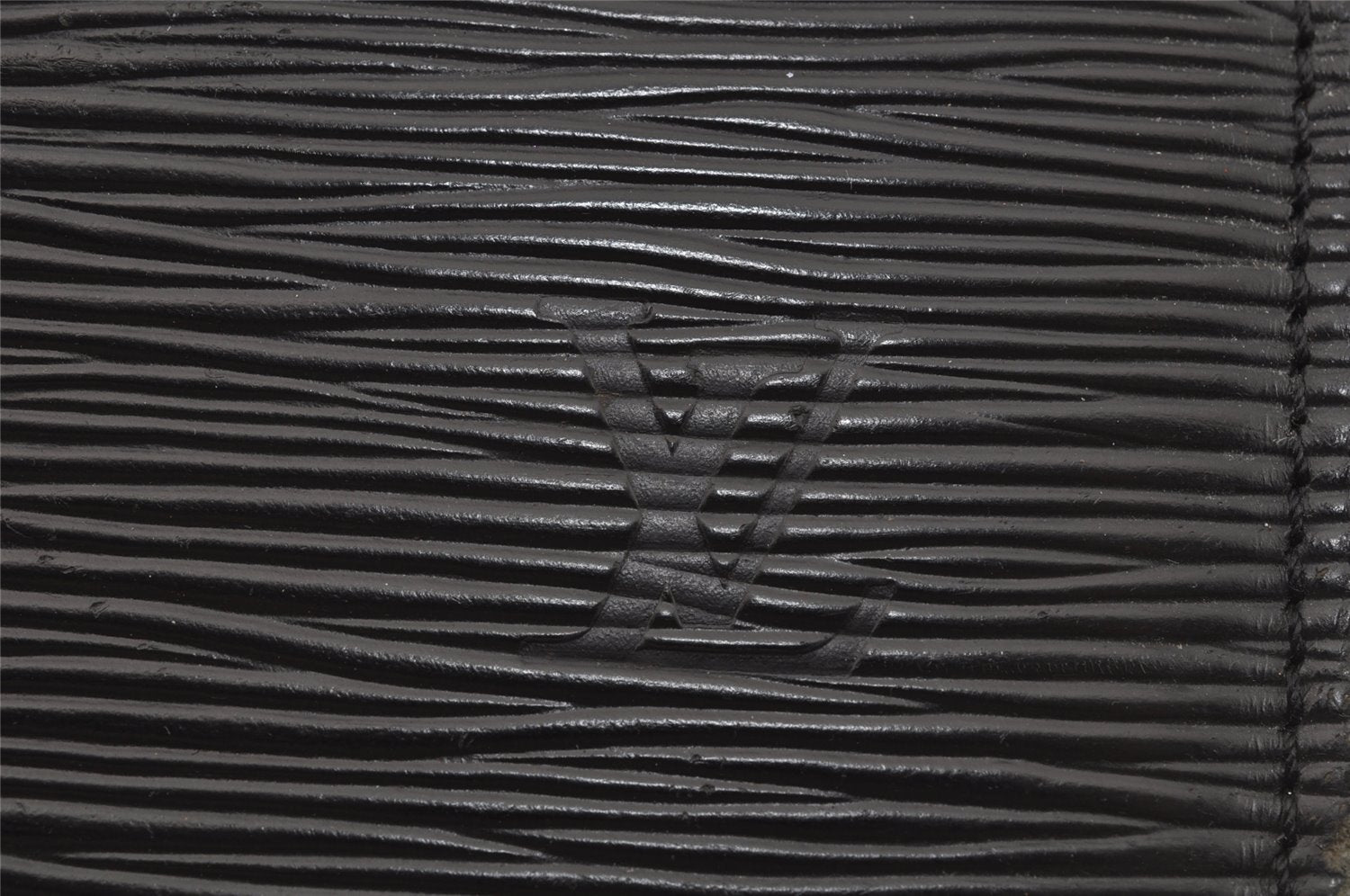 Authentic Louis Vuitton Epi Riviera Hand Bag Black M48182 LV 9682I