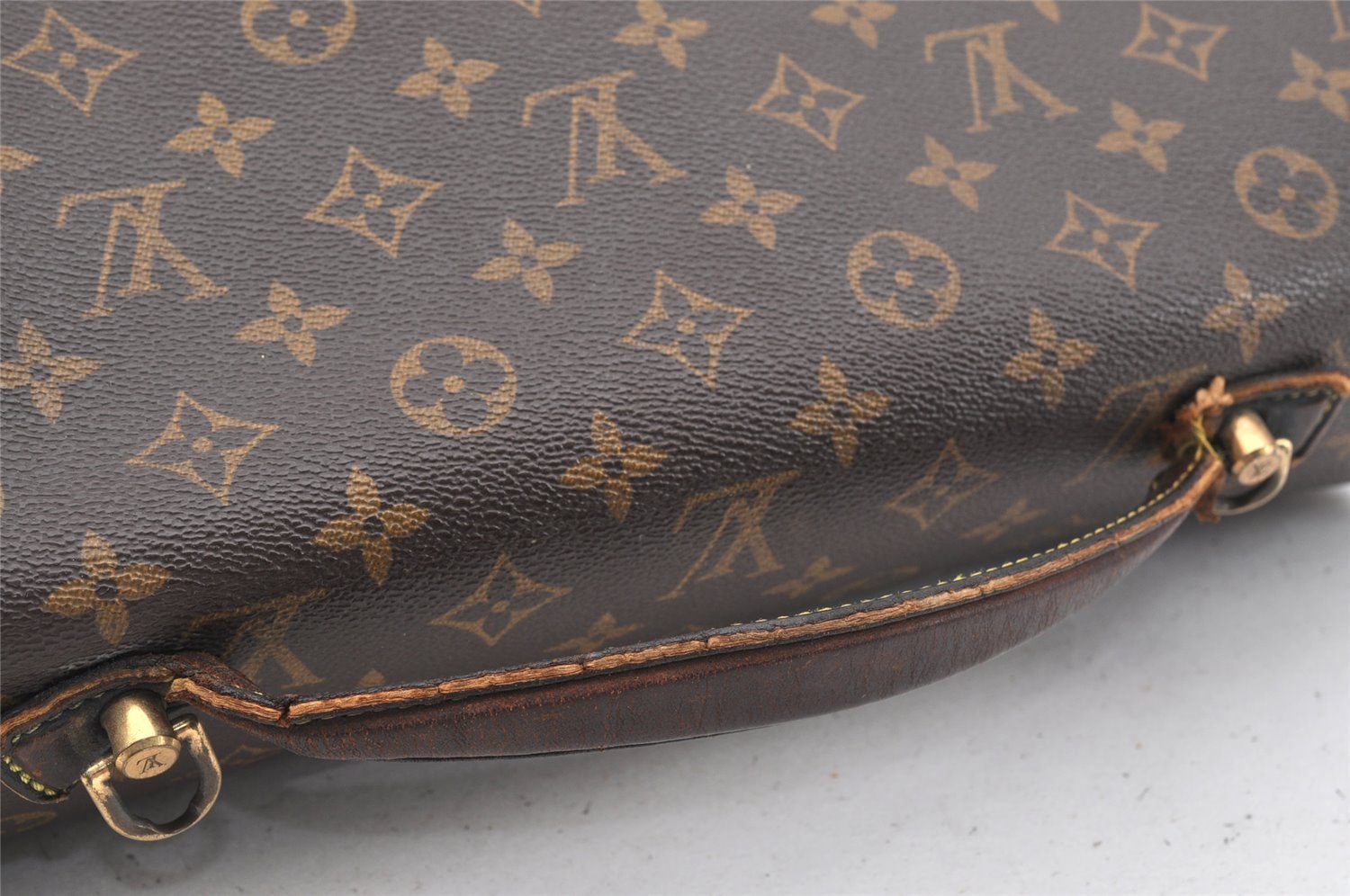 Authentic Louis Vuitton Monogram Beverly 41 M51121 2Way Hand Bag Junk 9689I
